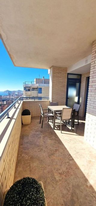 Ático en alquiler en Pueblo Levante en Benidorm