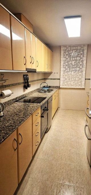 Ático en alquiler en Pueblo Levante en Benidorm