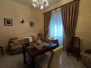 Chalet en venta en Tomelloso