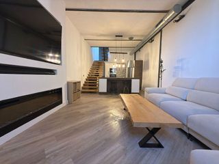 Casa adosada en alquiler en Salteras