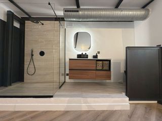 Casa adosada en alquiler en Salteras