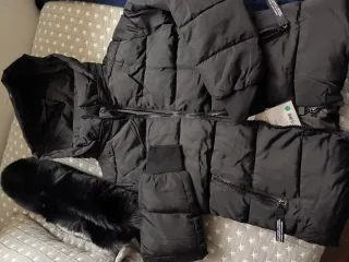 Abrigo niña negro talla 12 sin estrenar