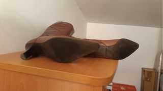 Botas de piel altas marrones