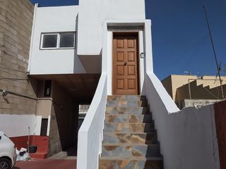 Casa adosada en venta en Granadilla de Abona ciudad en Granadilla de Abona