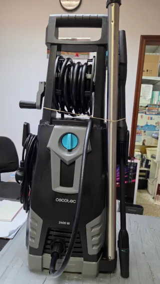 Hidrolimpiadora Cecotec 2400W