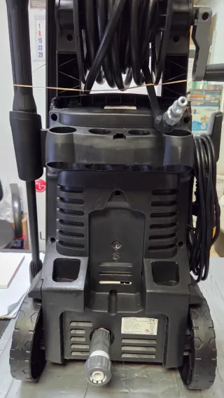 Hidrolimpiadora Cecotec 2400W