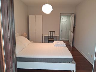 Piso en alquiler en Centro en Gijón