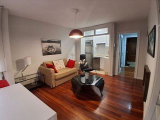 Piso en alquiler en Centro en Gijón