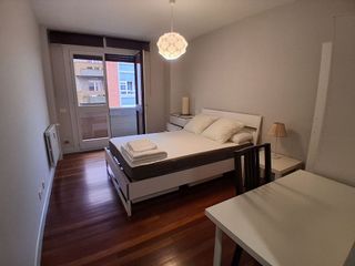 Piso en alquiler en Centro en Gijón