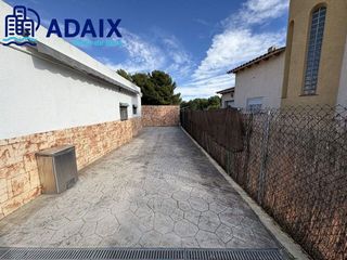 Chalet en venta en Berà Mar - El Francaset en Roda de Barà