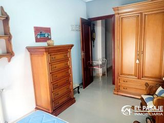 Piso en venta en Linares
