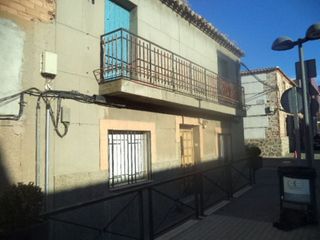 Casa adosada en venta en Argamasilla de Calatrava