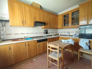 Casa adosada en venta en Tomelloso