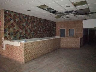 Local comercial en venta en Universidad en Ciudad Real