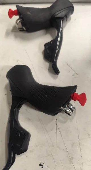 Manetas Sram Rival AXS