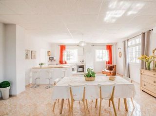 Chalet en alquiler en Alhaurín el Grande