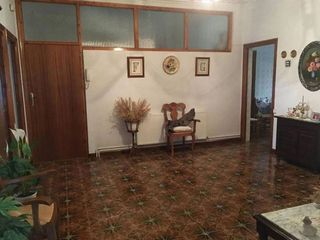 Chalet en alquiler en Consuegra