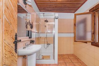 Casa adosada en venta en Alhendín