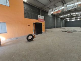 Nave industrial en venta en Bailén