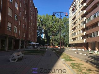 Piso en alquiler en Crucero - Pinilla en León