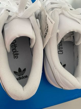 Zapatillas Adidas blancas talla 38