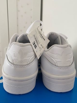 Zapatillas Adidas blancas talla 38