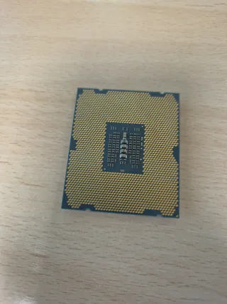 CPU server Intel Xeon E5-2620 v2 2.10GHz SR1AN