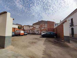 Terreno en venta en Manzanares