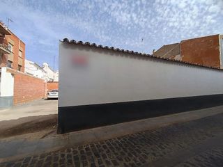 Terreno en venta en Manzanares