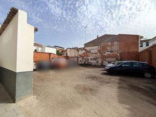 Terreno en venta en Manzanares