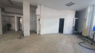 Local comercial en alquiler en Monte Alto - Zalaeta - Atocha en Coruña (A)