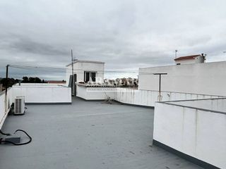 Casa adosada en venta en Pego