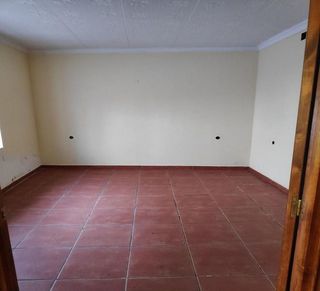 Casa adosada en venta en Almadén