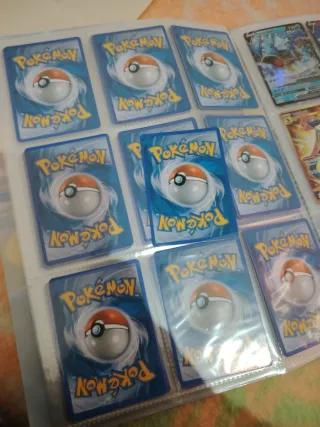 Carta Pokémon Umbreon V 200 HP