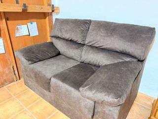 2 Sofás Marrones de Tela