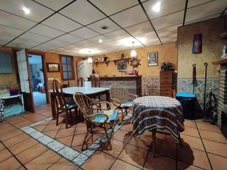 Casa adosada en venta en Tomelloso