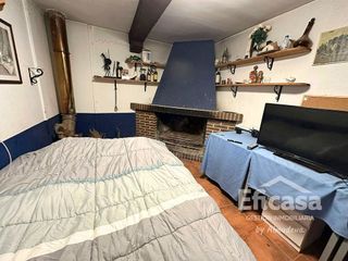 Casa adosada en venta en Tomelloso