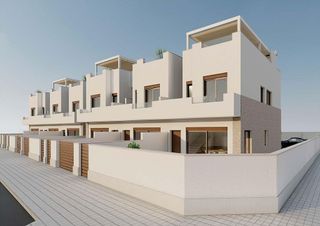 Chalet en venta en Zona Pueblo en Pilar de la Horadada