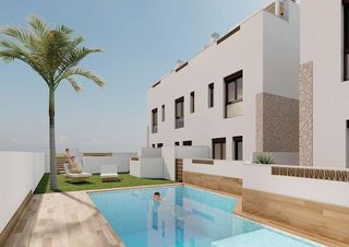 Chalet en venta en Zona Pueblo en Pilar de la Horadada