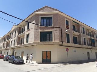 Local comercial en venta en Manzanares