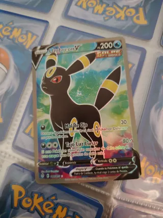 Carta Umbreon V Nueva Edición