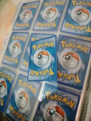 Carta Umbreon V Nueva Edición