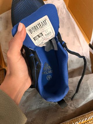 Zapato de seguridad Workteam mujer metal cree