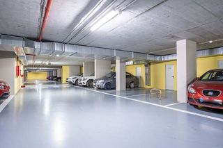 Garaje en alquiler en Romareda en Zaragoza