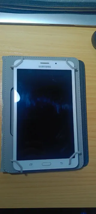 Samsung Galaxy Tab 7 SM-T285 4G/WiFi 8GB