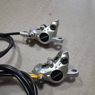 Frenos Shimano XT M785 plata
