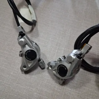 Frenos Shimano XT M785 plata