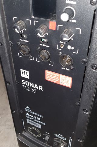 Pareja Altavoz Activo HK SONAR 112 XI