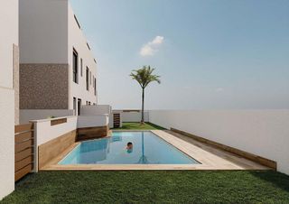 Chalet en venta en Zona Pueblo en Pilar de la Horadada