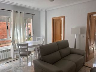 Piso en alquiler en Centro en Puertollano